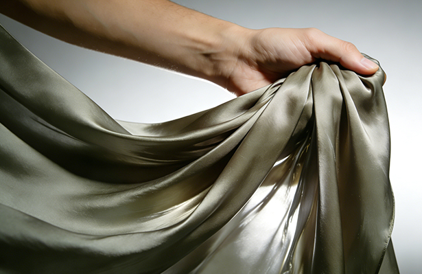 Sărbătorim cu căldură lansarea oficială a site-ului web al Shaoxing Echoes Textile Co., Ltd.!